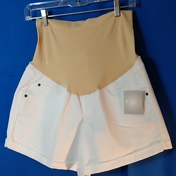 a:glow maternity Pants - maternity shorts